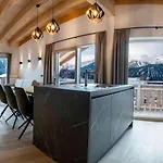 Rosenhof- Premium & & Wellness & Nauders