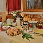 Rosenhof- Premium & & Wellness & Nauders